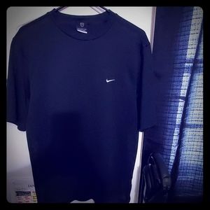 Nike shirt $$$4for20$$$